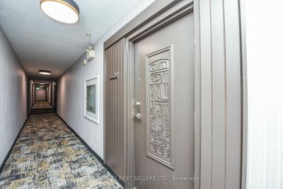 89 - 1036 Falgarwood Dr, Condo with 4 bedrooms, 2 bathrooms and 1 parking in Oakville ON | Image 3