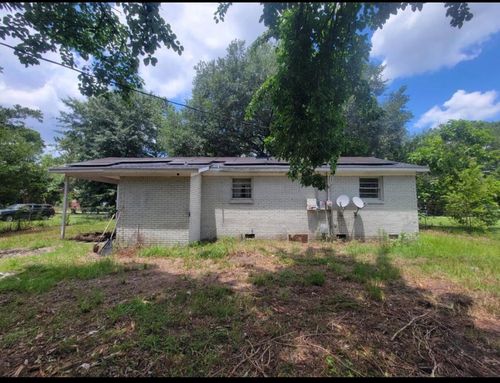 155 W End Dr, Moncks Corner, SC, 29461-4411 | Card Image