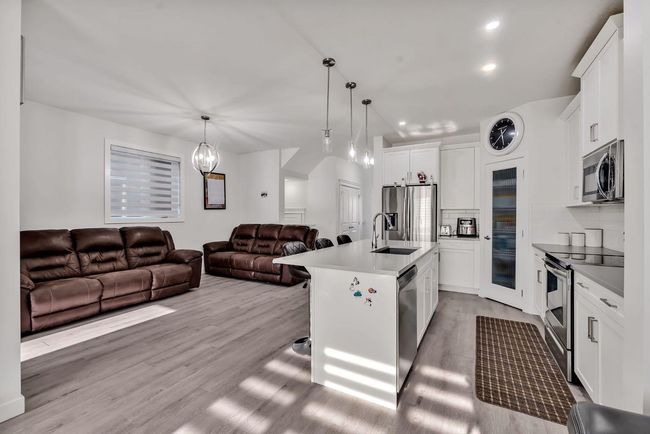 649 Reynolds Cres Sw, House other with 3 bedrooms, 3 bathrooms and 2 parking in Airdrie AB | Image 11