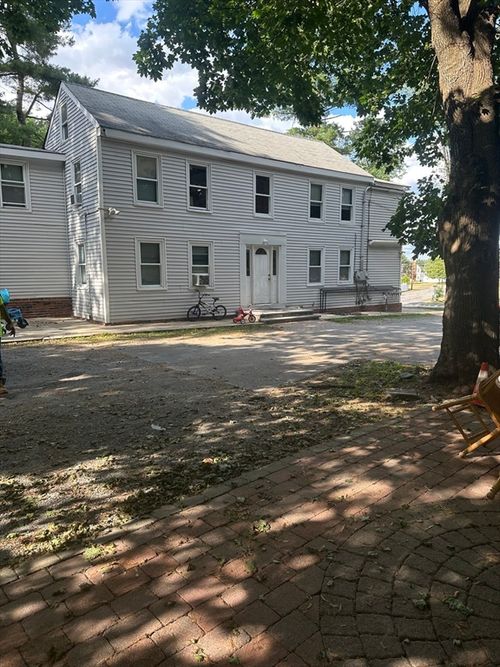 38 Priest St, Hudson, MA, 01749-1719 | Card Image