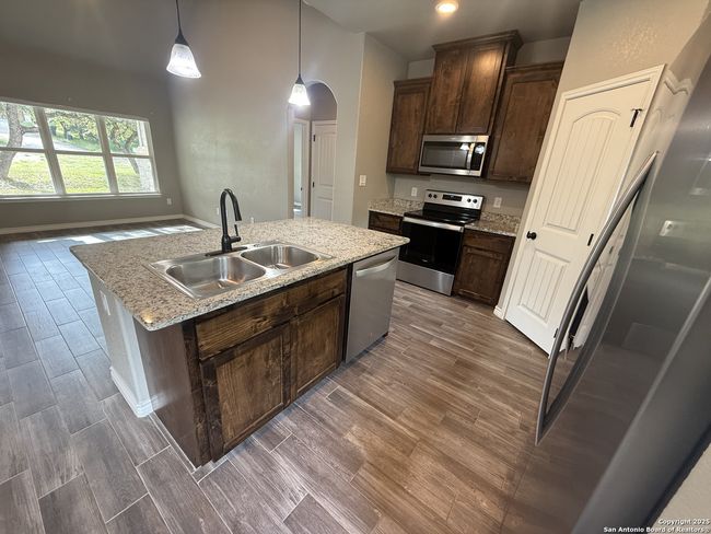 169 Twin Lake Trl, House other with 3 bedrooms, 2 bathrooms and null parking in Spring Branch TX | Image 8