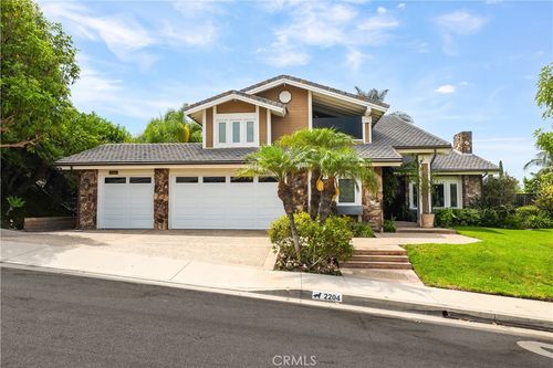2204 E Vista Mesa Way, Orange, CA, 92867-1738 | Card Image
