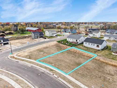 366 Wild Rose Way, Stoughton, WI, 53589 | Card Image