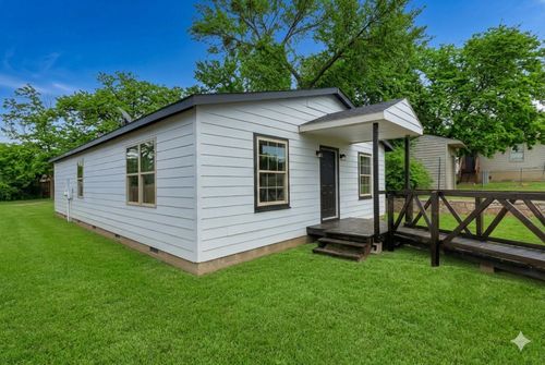 609 Western Hills Trl, Granbury, TX, 76049-6710 | Card Image