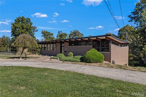 25 Logan Rd, Alton, IL, 62002-3221 | Card Image