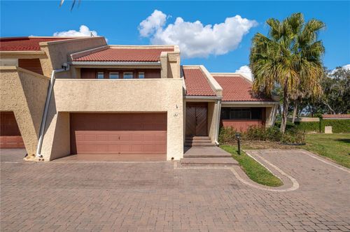 2 Casarena Ct, WINTER HAVEN, FL, 33881-1290 | Card Image