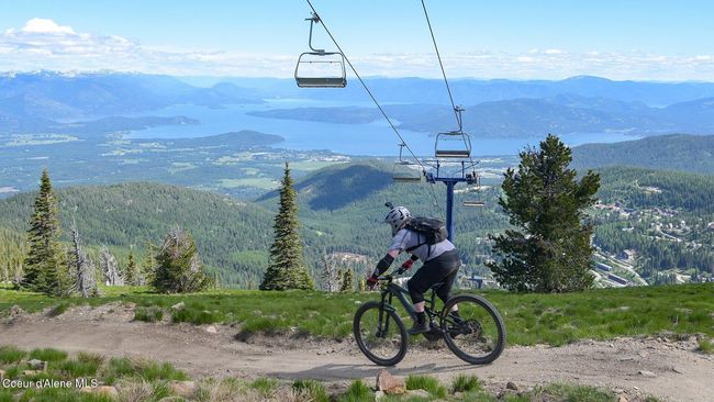 Mountain Biking at Schweitzer | Image 12