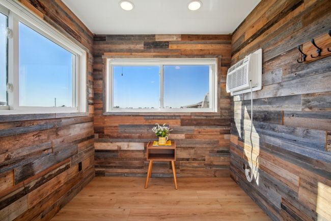 The lil bedroom with BIG views! | Image 33