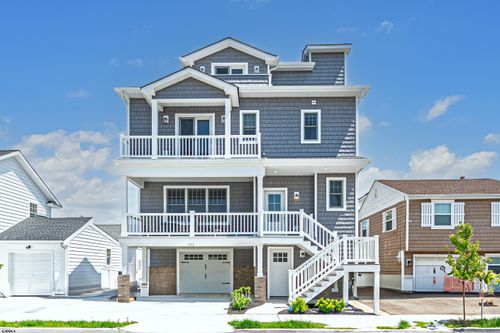 111 N Belmont Ave, MARGATE CITY, NJ, 08402-2105 | Card Image