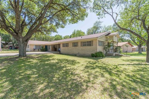 324 Craddock Ave, San Marcos, TX, 78666-2965 | Card Image