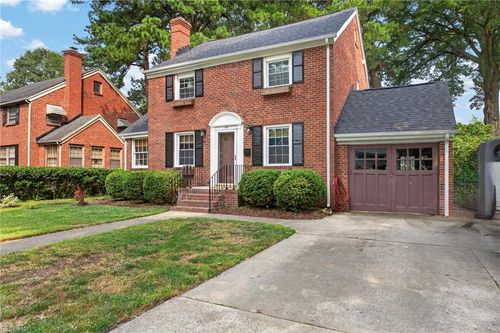 48 Shirley Rd, Newport News, VA, 23601-3933 | Card Image