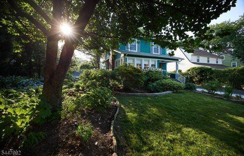 493 Richmond Ave, Maplewood, NJ, 07040-1731 | Card Image