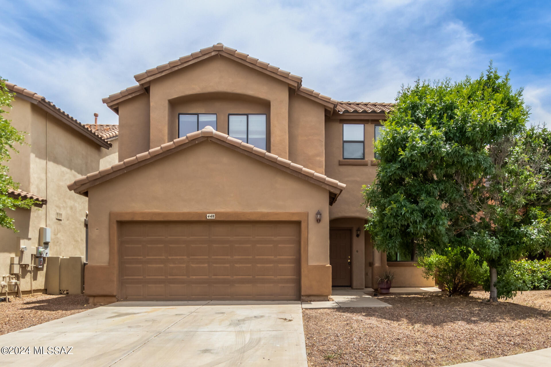 Placita Amuleto , Sahuarita, AZ 85629