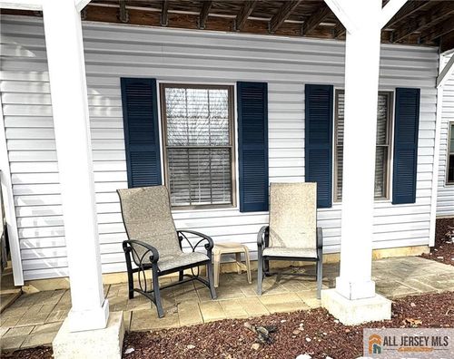 3-3 Wycoff Way E, East Brunswick, NJ, 08816-5625 | Card Image