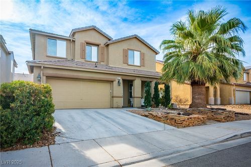 817 E La Madre Way, North Las Vegas, NV, 89081-3098 | Card Image