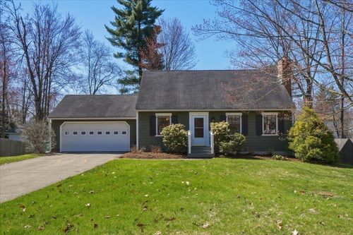 11 Scotsdale Avenue, South Burlington, VT, 05403 | Card Image