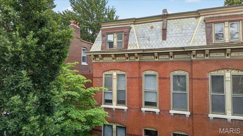 a-2416 S 13th St, Saint Louis, MO, 63104-4317 | Card Image