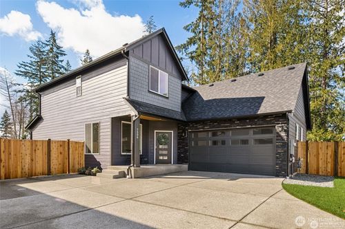 17232 74th Avenue Ct E, Puyallup, WA, 98375-3315 | Card Image