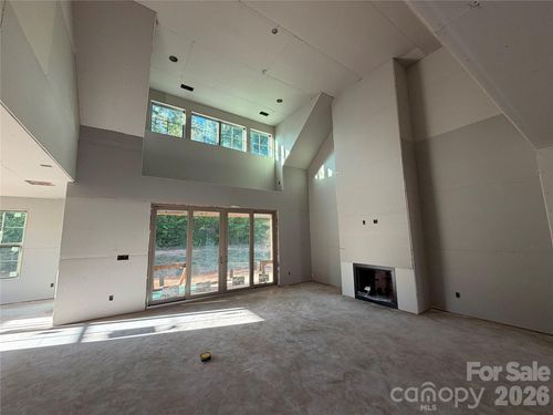 320 Downing Dr, Kings Mountain, NC, 28086-2606 | Card Image