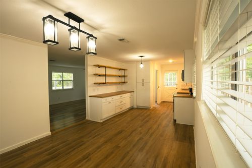 1285 Clark Rd, Gainesville, TX, 76240-8533 | Card Image