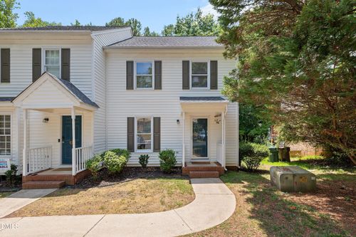 123 Luxon Pl, Cary, NC, 27513-4807 | Card Image
