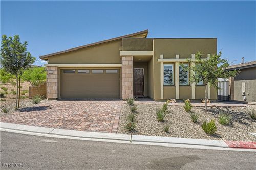 12438 Heritage Bend Dr, Las Vegas, NV, 89138-4735 | Card Image