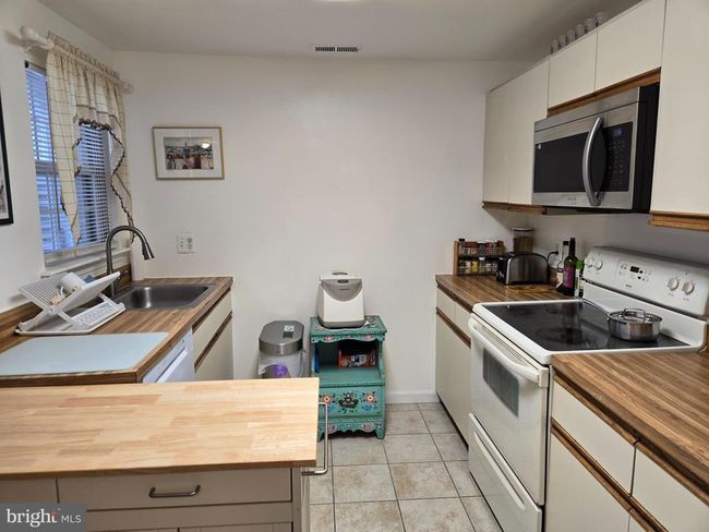 50 Pheasant Meadow Dr, Home with 2 bedrooms, 2 bathrooms and null parking in Galloway NJ | Image 18
