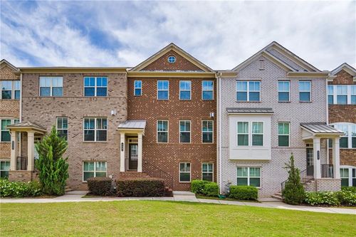 620 Sunset Park Dr, Suwanee, GA, 30024-5525 | Card Image