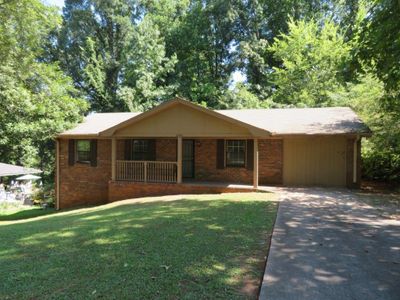 290 Bromack Drive Se, House other with 3 bedrooms, 1 bathrooms and 2 parking in Atlanta GA | Image 1