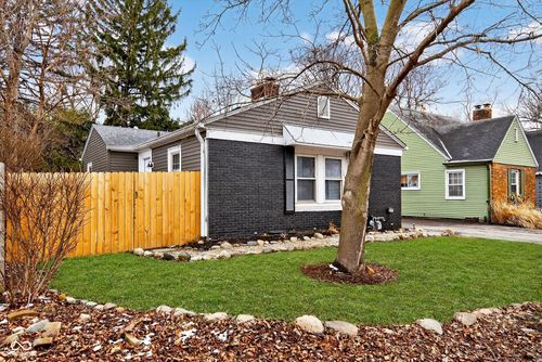 5843 N Keystone Ave, Indianapolis, IN, 46220-2821 | Card Image