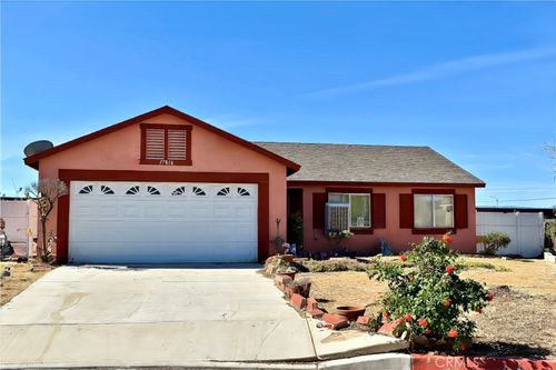 17816 Tahoe Ct, Adelanto, CA, 92301-2432 | Card Image