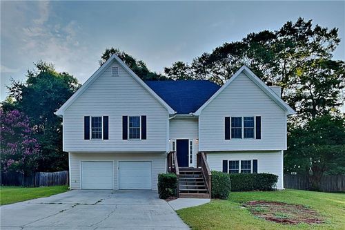2290 Huntington Dr, Loganville, GA, 30052-2692 | Card Image