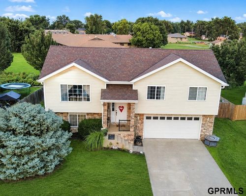 11030 N 136th Pl, Waverly, NE, 68462-1257 | Card Image