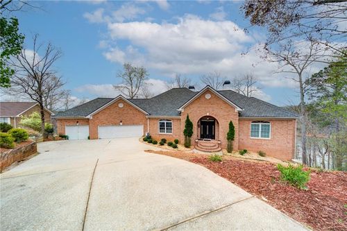 6462 Waterscape Rdg, Gainesville, GA, 30506-6925 | Card Image