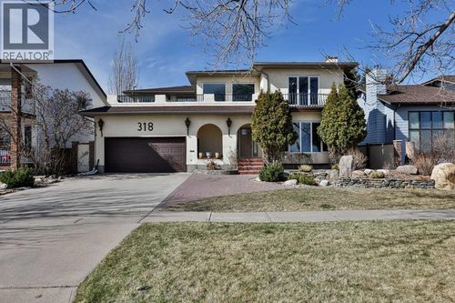 318 Mcmaster Boulevard W, Lethbridge, AB, T1K4R5 | Card Image