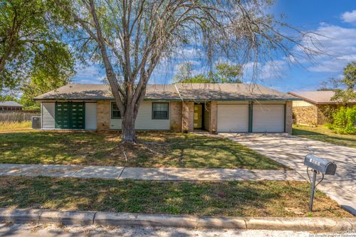 4623 Golden Mdws, San Antonio, TX, 78250-4562 | Card Image