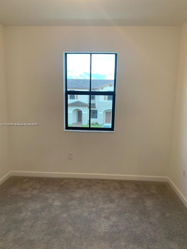 0 - 9981 Sw 228 Th Ter, Townhouse with 3 bedrooms, 3 bathrooms and null parking in Miami FL | Image 10