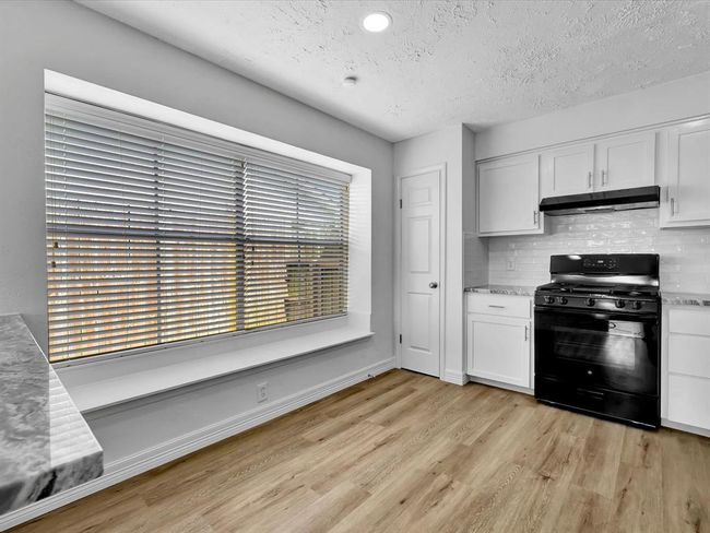 403 Elder Vista Dr, House other with 3 bedrooms, 2 bathrooms and 2 parking in Webster TX | Image 19