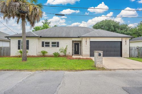 805 Dawes Rd, Fort Walton Beach, FL, 32547-2108 | Card Image