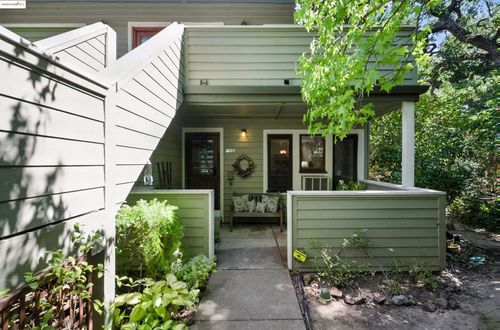 unit-501-500 Suntree Ln, Pleasant Hill, CA, 94523-5157 | Card Image