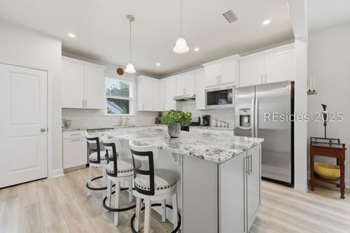 814 Aurora Way, Bluffton, SC, 29909-4933 | Card Image