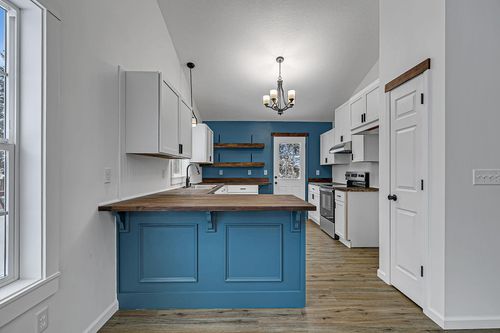 1202 Blossom Blvd Nw, Isanti, MN, 55040-7488 | Card Image