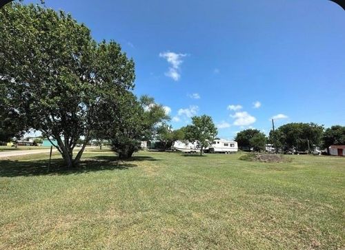 1105 Cleveland Ave, SeaDrift, TX, 77983-3735 | Card Image