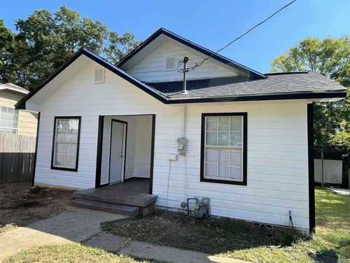 800 High St, Marshall, TX, 75670-4962 | Card Image