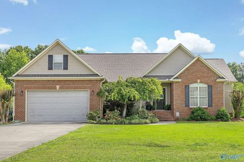 1326 Union Grove Rd, Guntersville, AL, 35976-6862 | Card Image