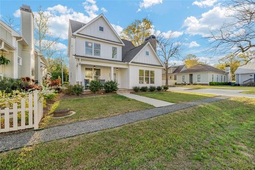 352 Davis St, MONROE, GA, 30655-2526 | Card Image