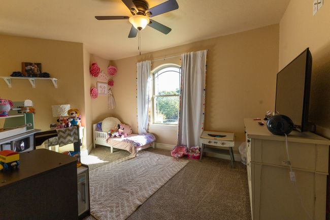 upstairs office/workout room | Image 25