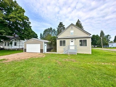 225 Wisconsin St, House other with 4 bedrooms, 2 bathrooms and null parking in Park Falls WI | Image 1