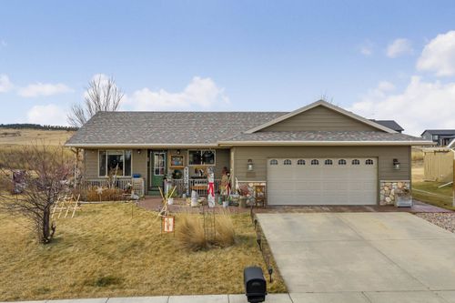 5127 Misty Woods Ln, Rapid City, SD, 57701-7068 | Card Image