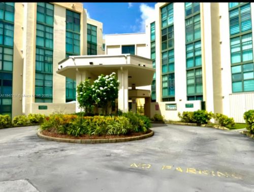apt-529-2055 Sw 122nd Ave, Miami, FL, 33175-7397 | Card Image